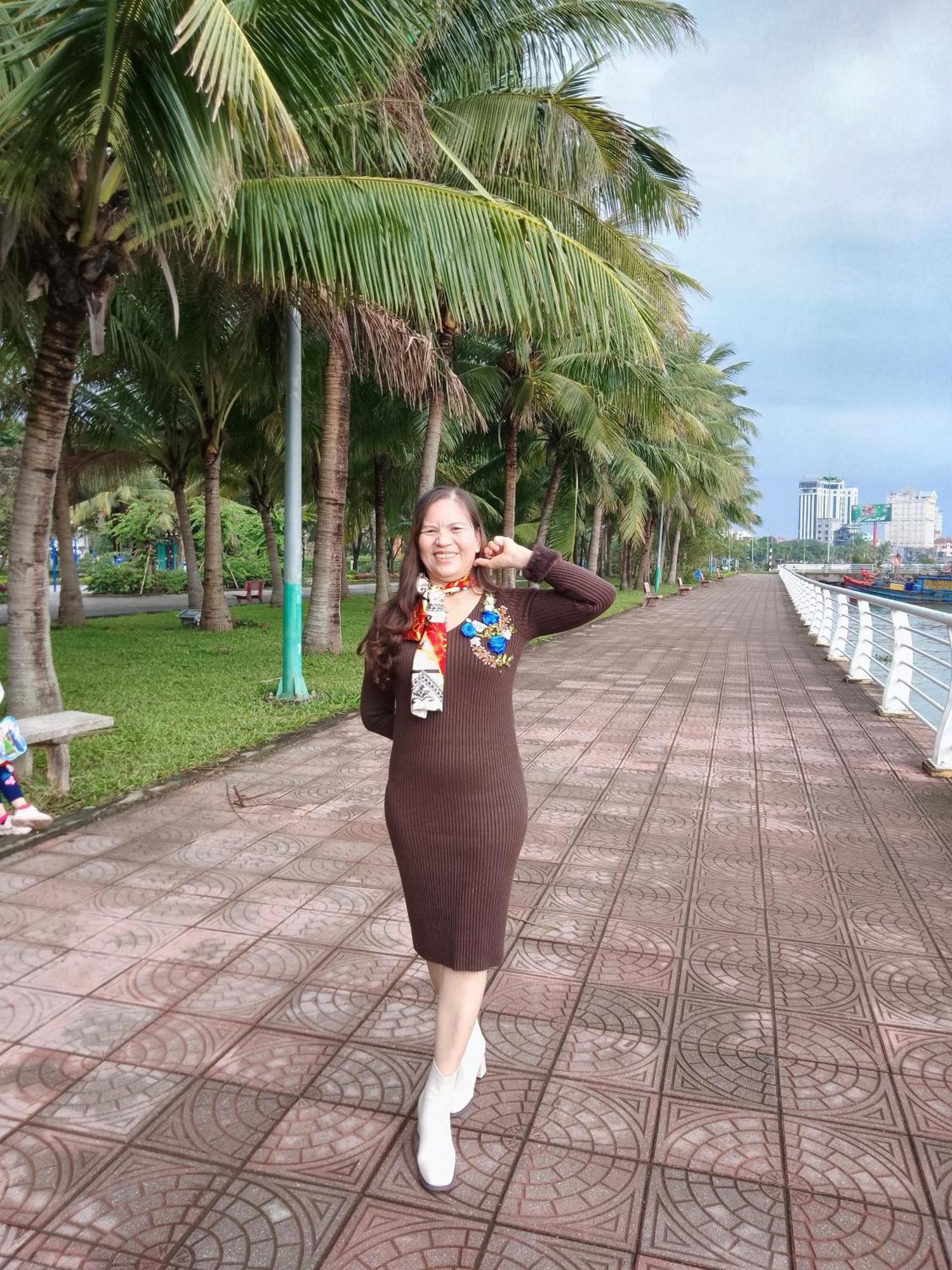 Nha Nghi Hang Nga Dong Hoi Esterno foto