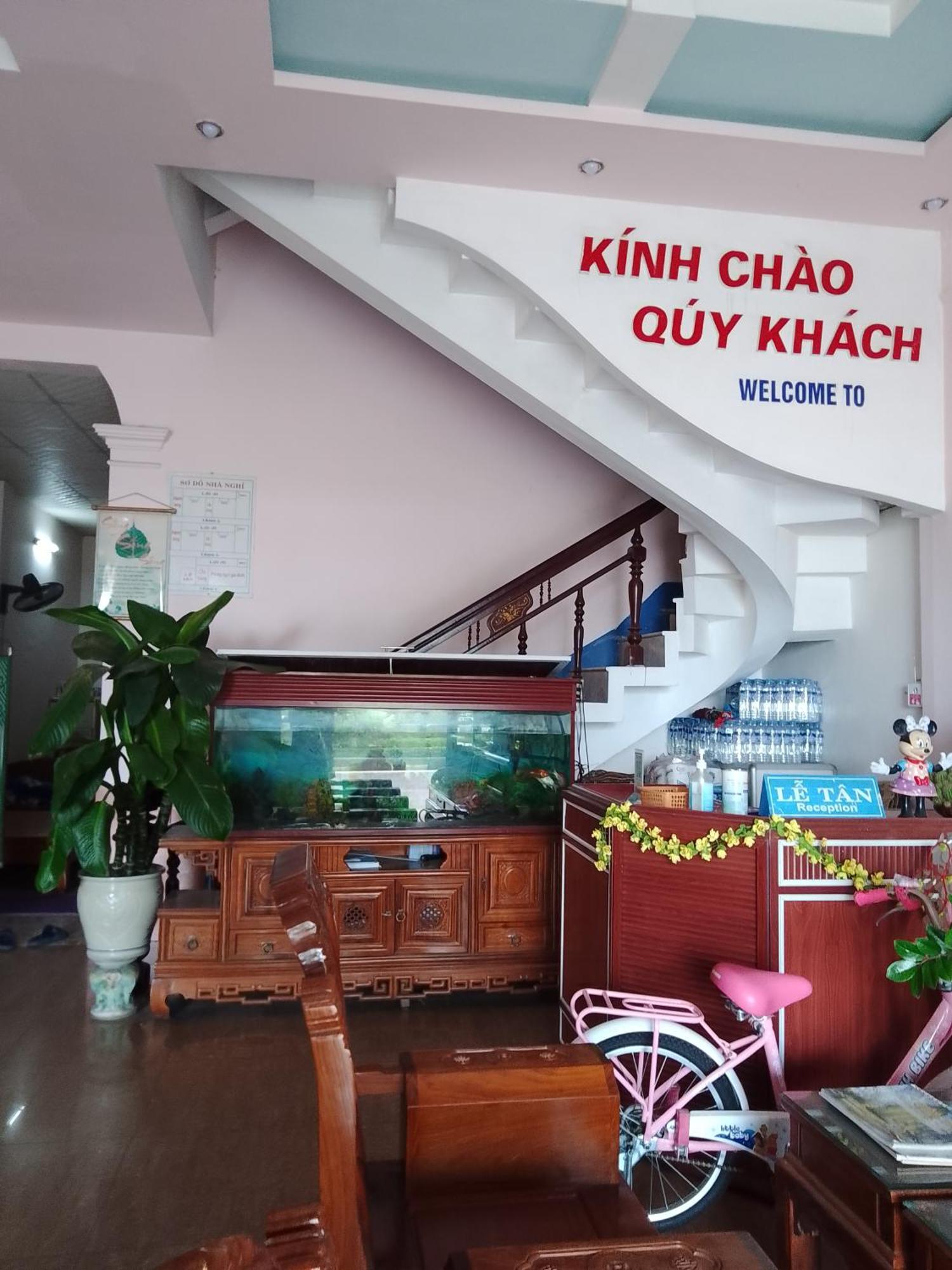 Nha Nghi Hang Nga Dong Hoi Esterno foto
