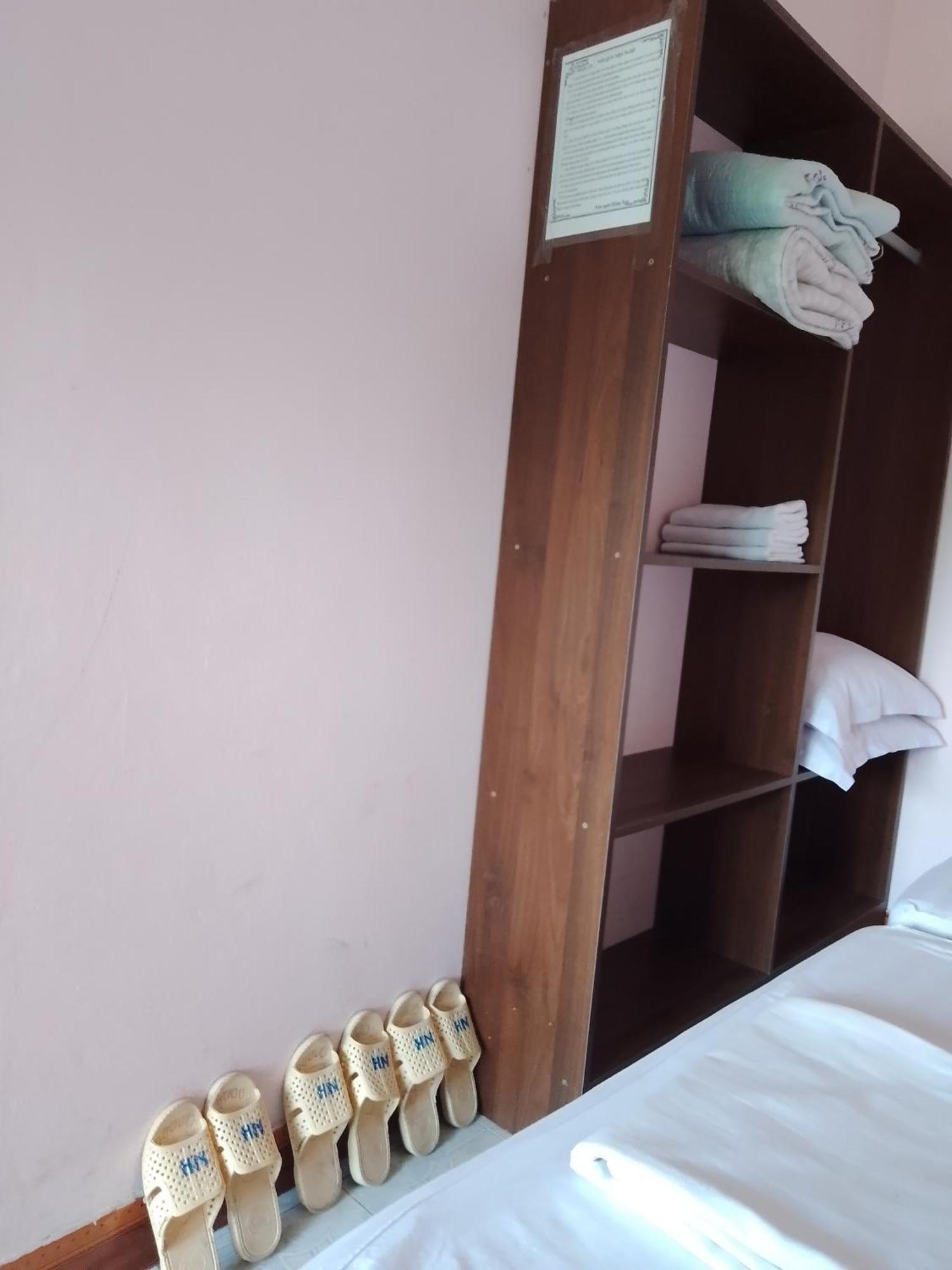 Nha Nghi Hang Nga Dong Hoi Esterno foto