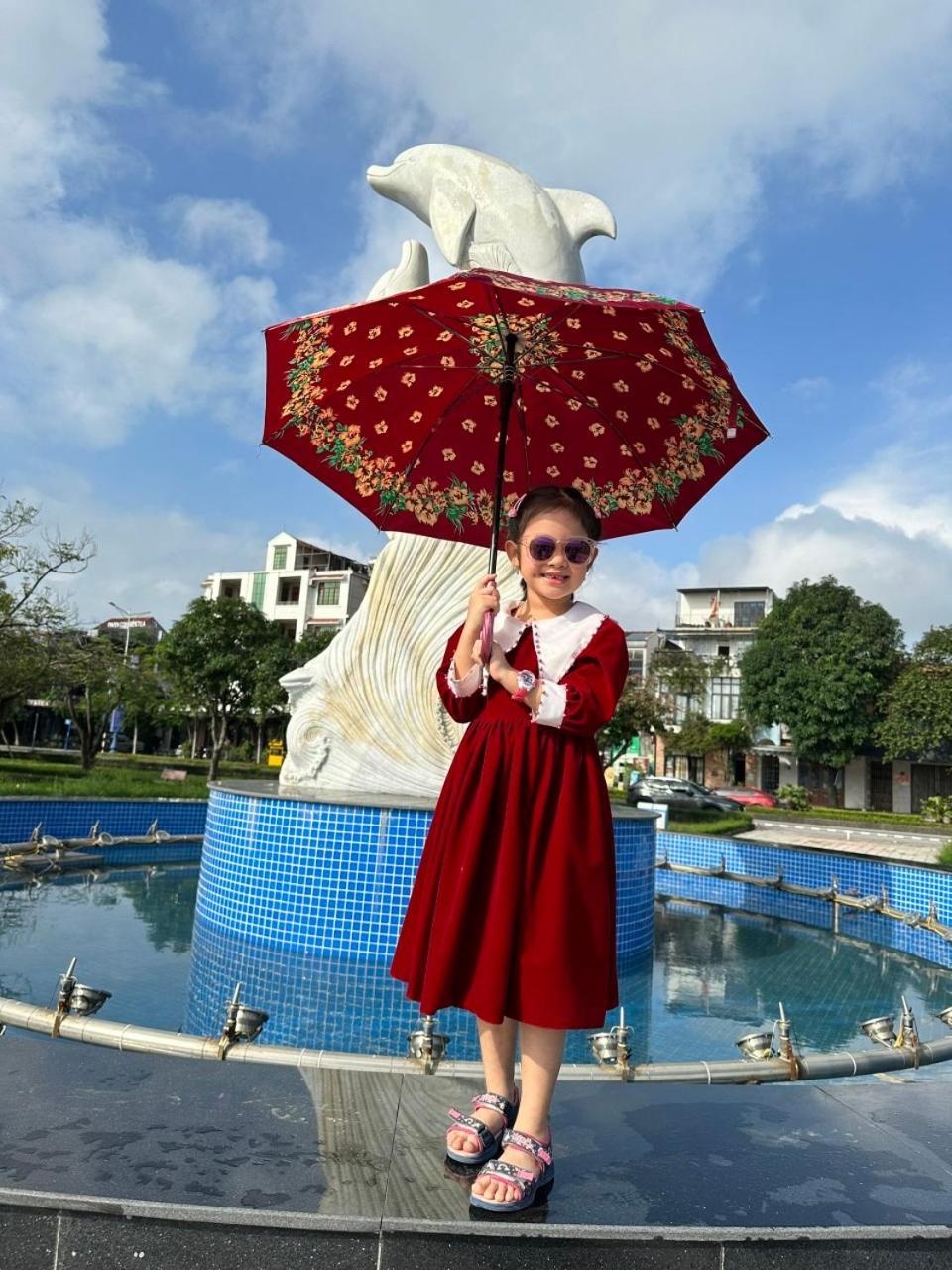Nha Nghi Hang Nga Dong Hoi Esterno foto