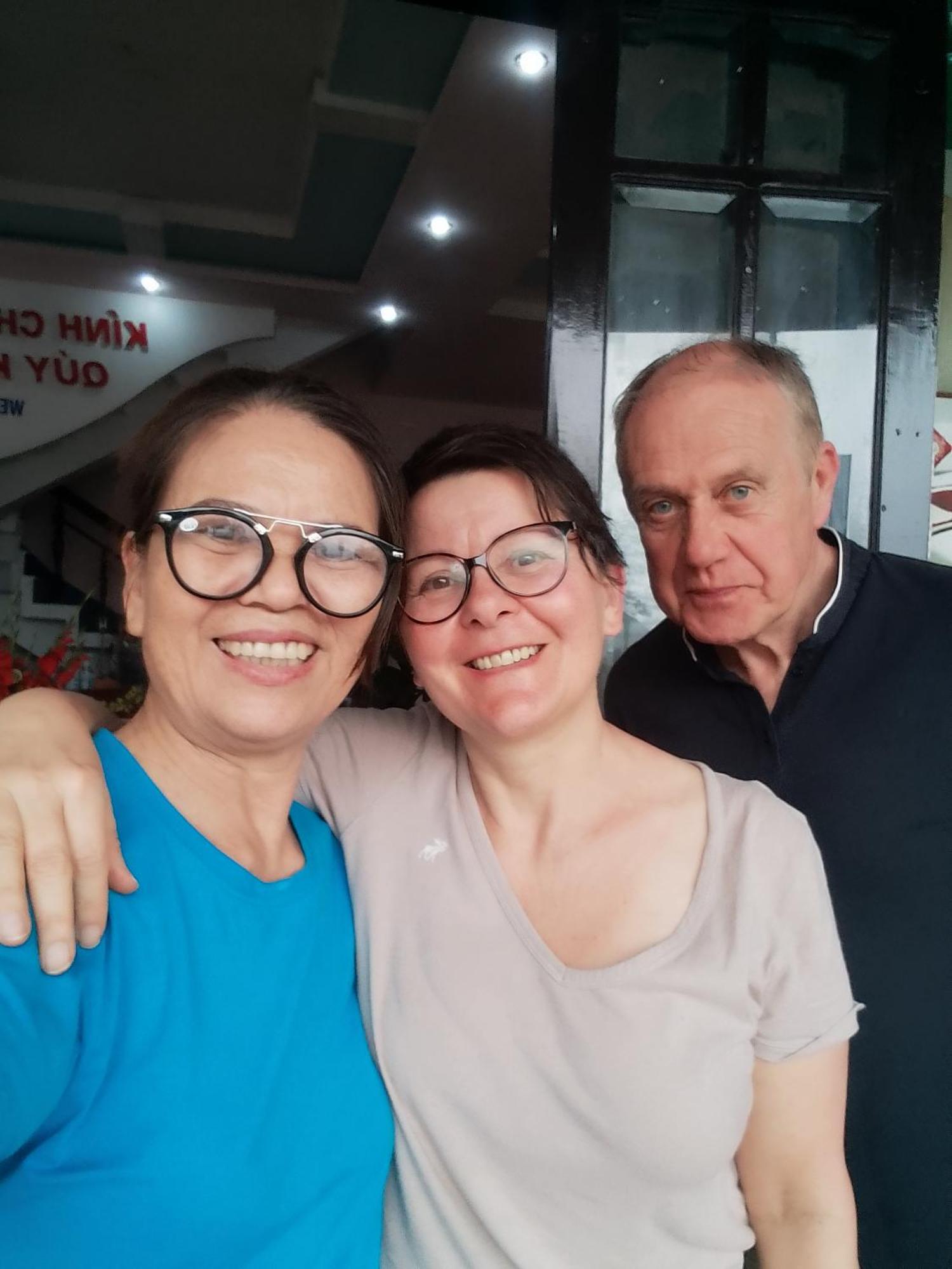 Nha Nghi Hang Nga Dong Hoi Esterno foto