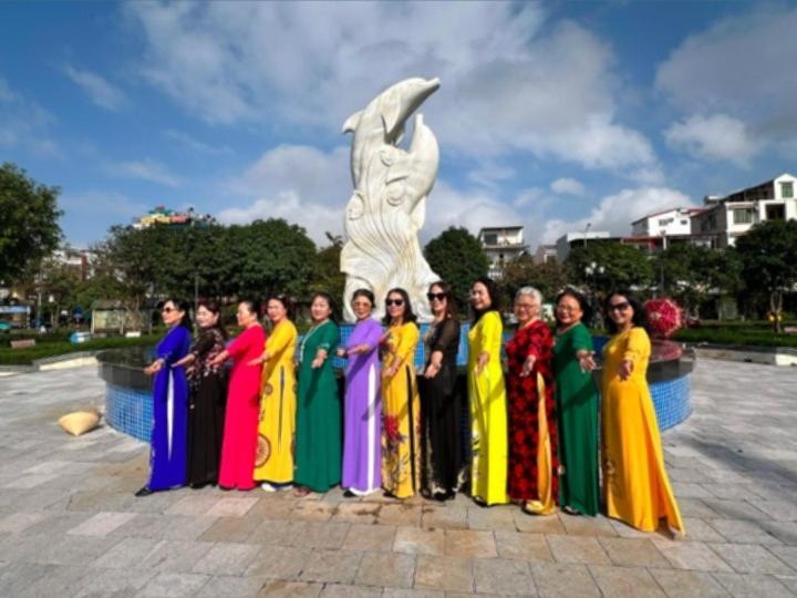 Nha Nghi Hang Nga Dong Hoi Esterno foto